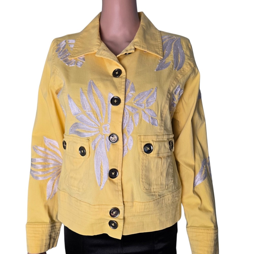 Casual Living Yellow Floral‎ Embroidered Denim Jacket Womens M Stretch Trucker